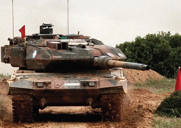 Leopard 2A6: Γιατί ο Ελληνικός Στρατός διαθέτει το καλύτερο άρμα μάχης στον κόσμο